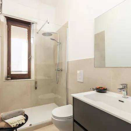 Nonna Adelina A 150 M Da Cala Moresca 아르바탁스