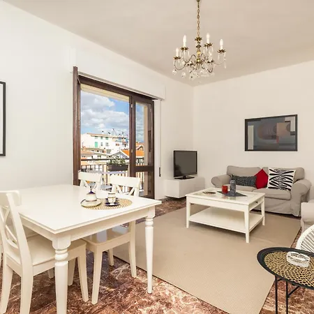 아파트 Nonna Adelina A 150 M Da Cala Moresca *