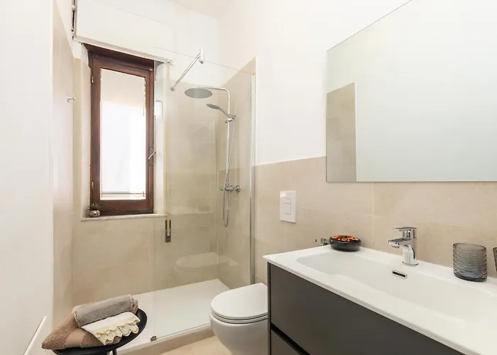 Nonna Adelina A 150 M Da Cala Moresca Àrbatax